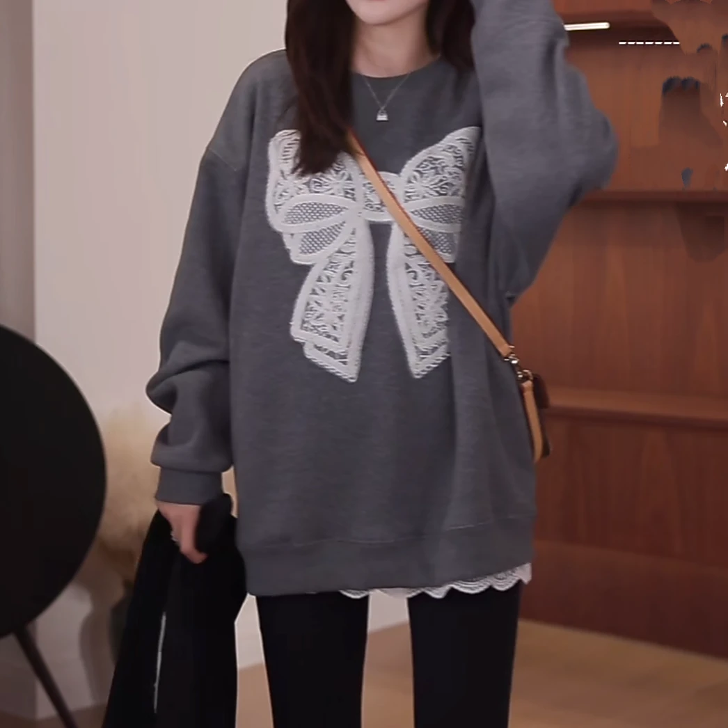 设计感钩花蝴蝶结套头卫衣女秋冬时尚百搭休闲宽松圆领长袖上衣