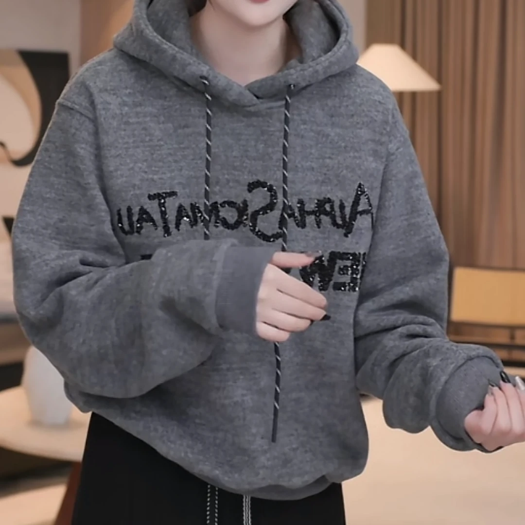设计感刺绣字母加绒连帽卫衣女冬季2024新款时尚宽松休闲连帽上衣
