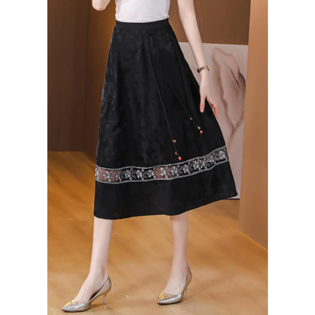 新中式国风马面裙半身裙女夏季新款高腰黑色通勤日常穿搭中长裙子