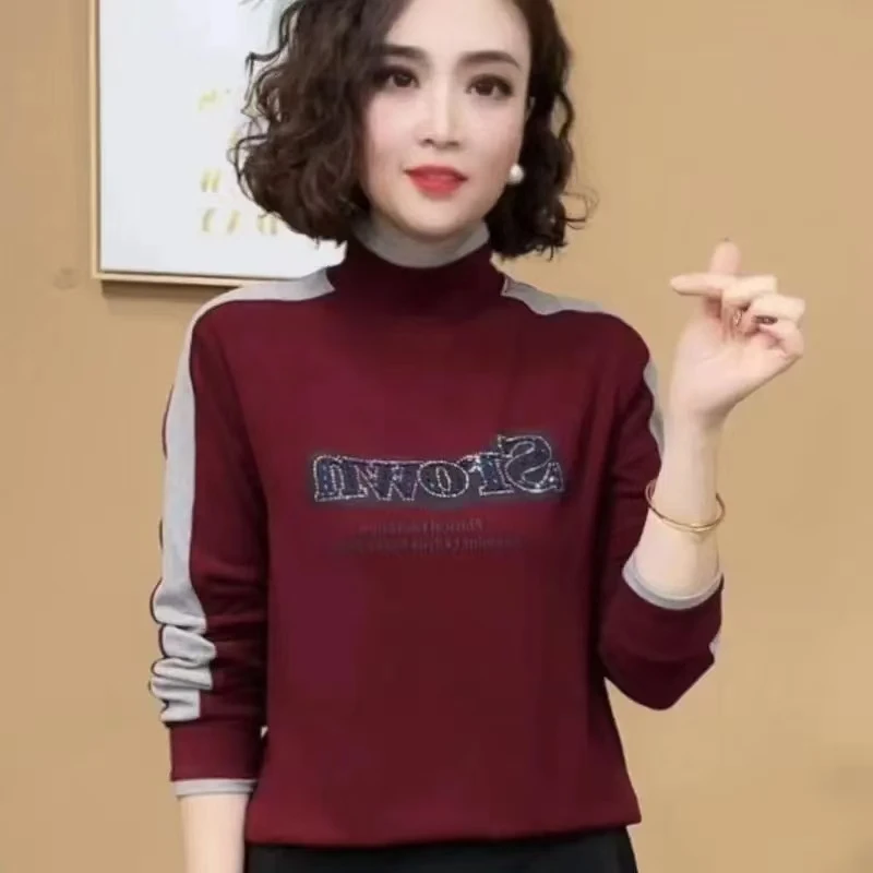 时尚新款休闲洋气百搭秋冬季节半高领气质显瘦字母长袖打底衫上衣