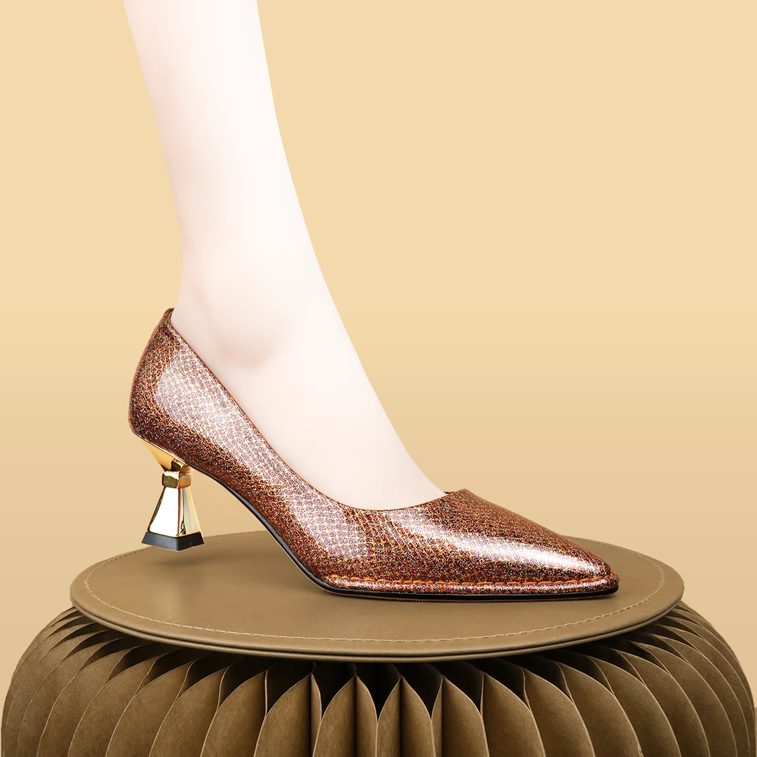 格美诗2024优雅女士百搭舒适气质时尚软底粗跟黑灰红黑色单鞋6114