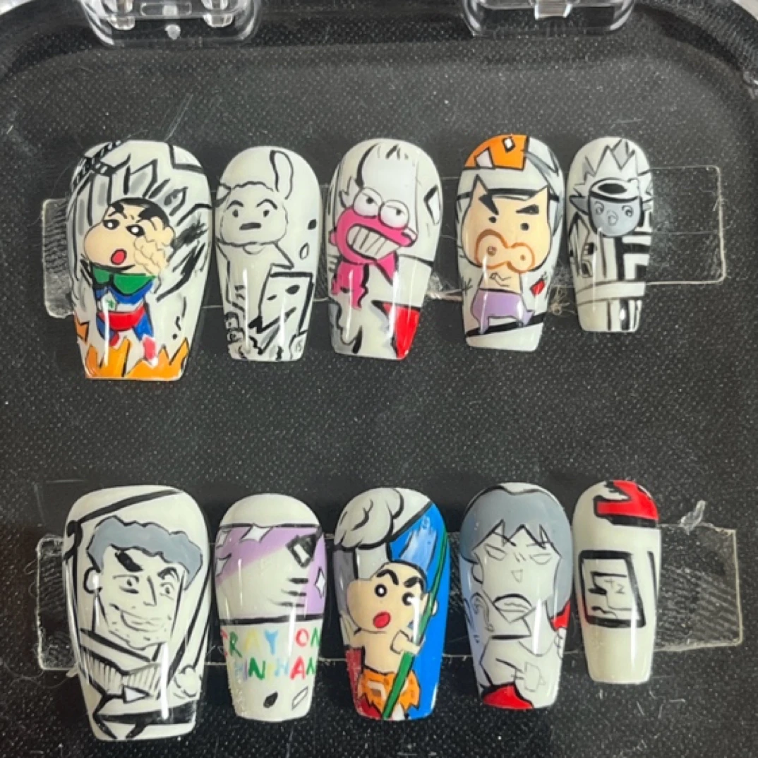 手绘小新漫画穿戴甲