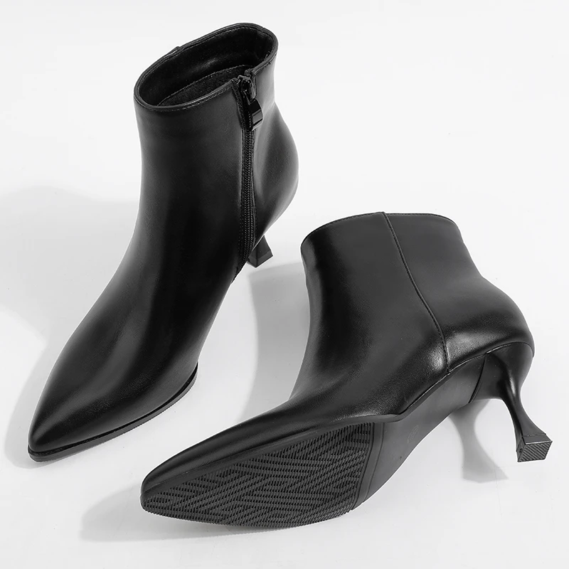 通勤短靴尖头细跟裸靴女靴职业上班工作鞋黑色百搭加绒秋冬高跟鞋