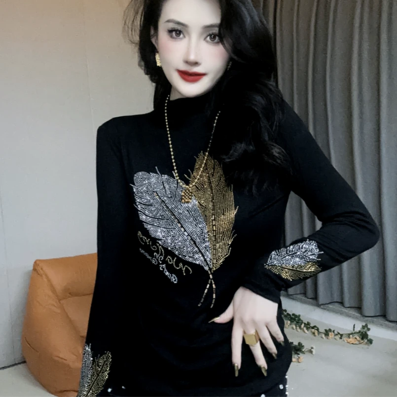 【秋冬爆款】 金枝玉叶半高领长袖上衣重工烫钻T洋气欧货显瘦打底衫