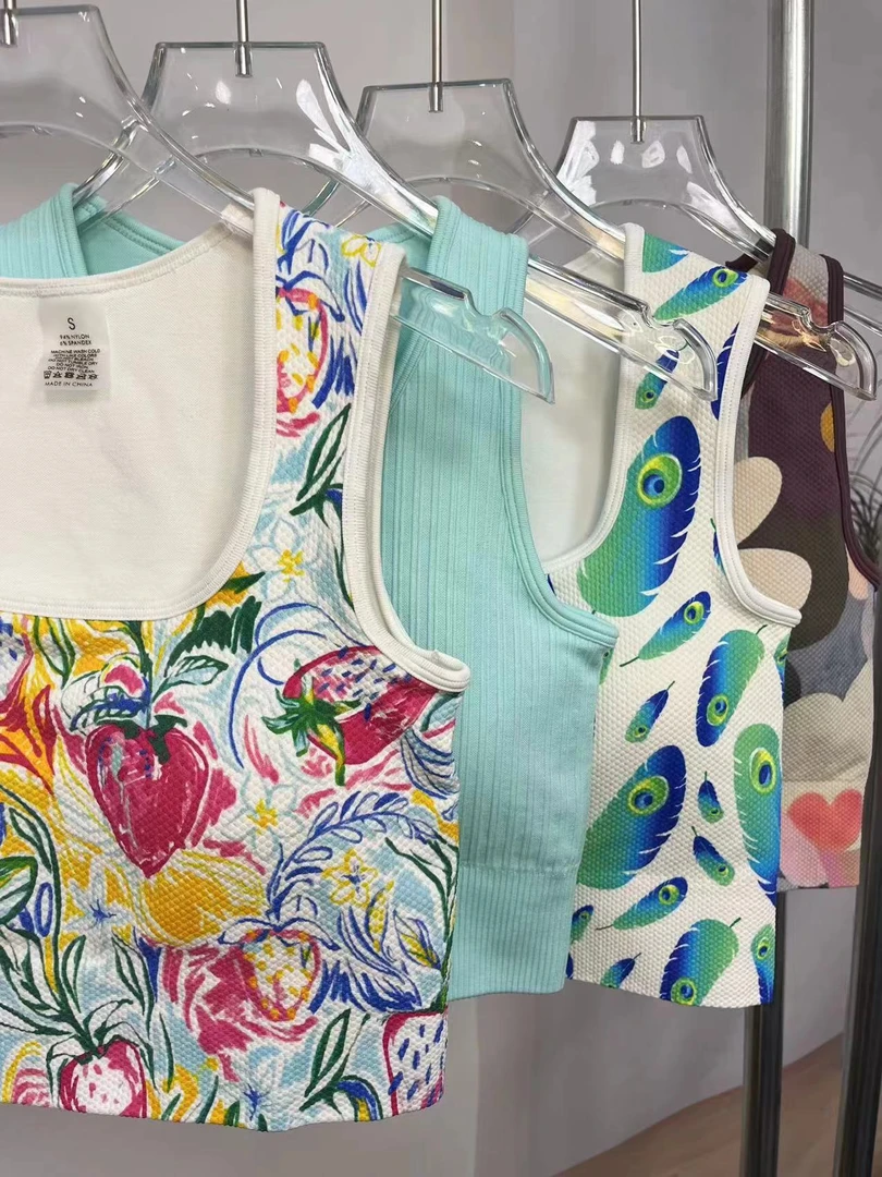 【C201-C400】休闲外贸瑜伽健身服双层固定一体复古卡通印花运动服