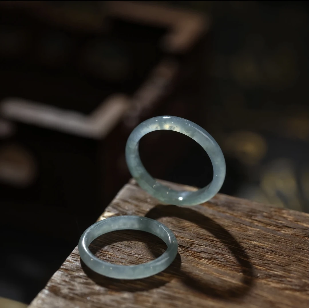 江南春色冰种天然翡翠A货戒指环时尚百搭情侣闺蜜戒圈多样性发一