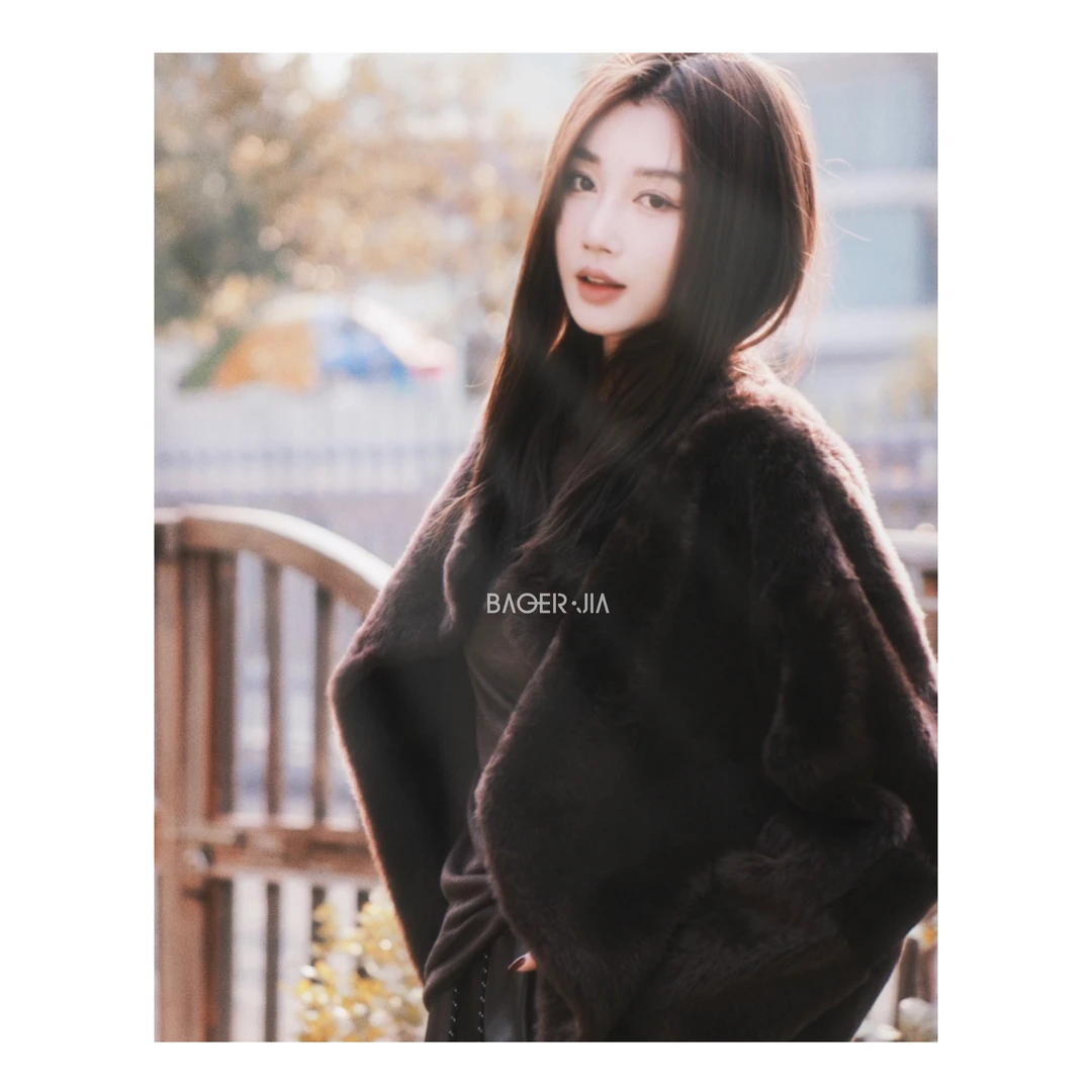 88-宝儿家含幂BA83324308秋季新款御寒柔软保暖羊毛皮毛一体外套