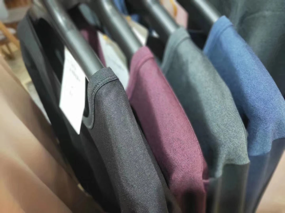 保暖长袖情侣圆领修身男士女士秋冬加绒无痕冬季男款运动休闲套装