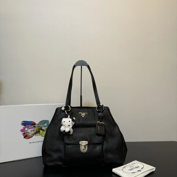 娜扎严选/普拉达/包包/95新/市场价18900/241030QR0031