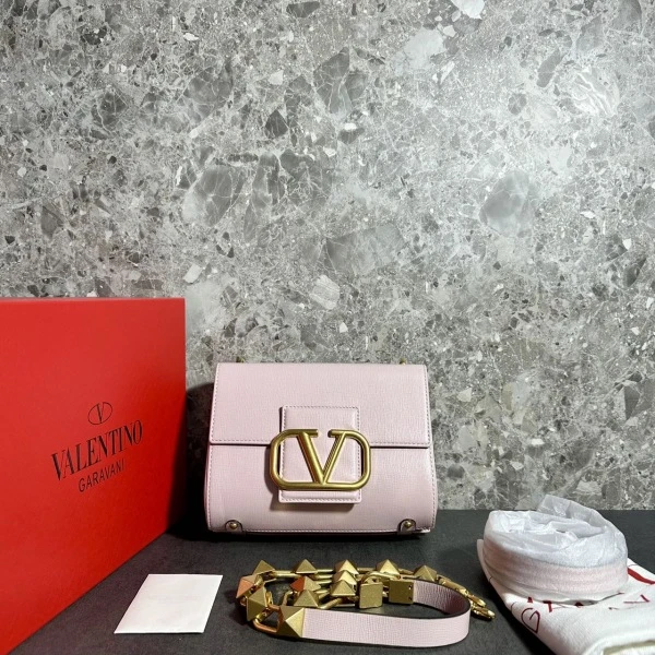 娜扎严选/华伦天奴/箱包/未使用/市场价24600/240726QR0017