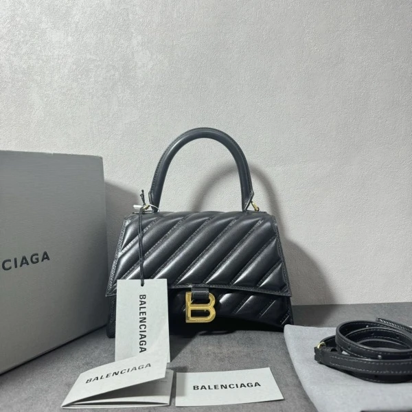 娜扎严选/巴黎世家/包包/未使用/市场价22100/241024QR0030