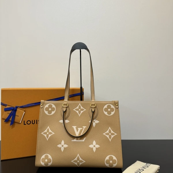 娜扎严选/路易威登/包包/99新/市场价29000/240826QR0033