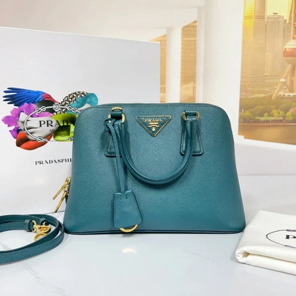 娜扎严选/普拉达/包包/95新/市场价20000/240920QR0027