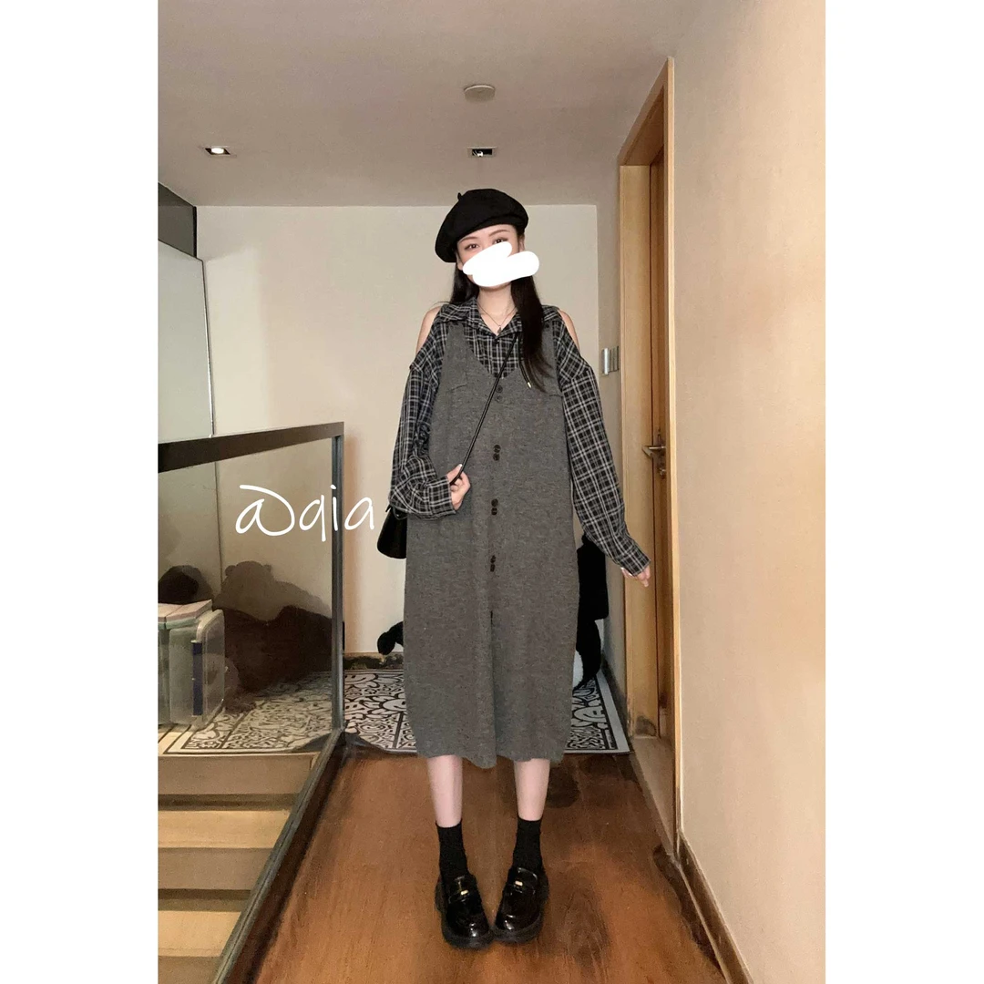 青仓  姜恰恰—【趣多多】复古秋冬烟灰色韩版宽松针织背心连衣裙