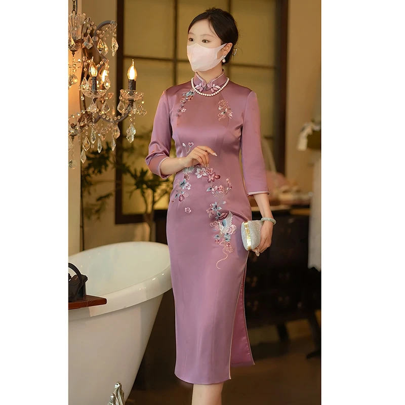 徐永良 56421 中国风旗袍裙高端绣花醋酸婚礼宴会气质