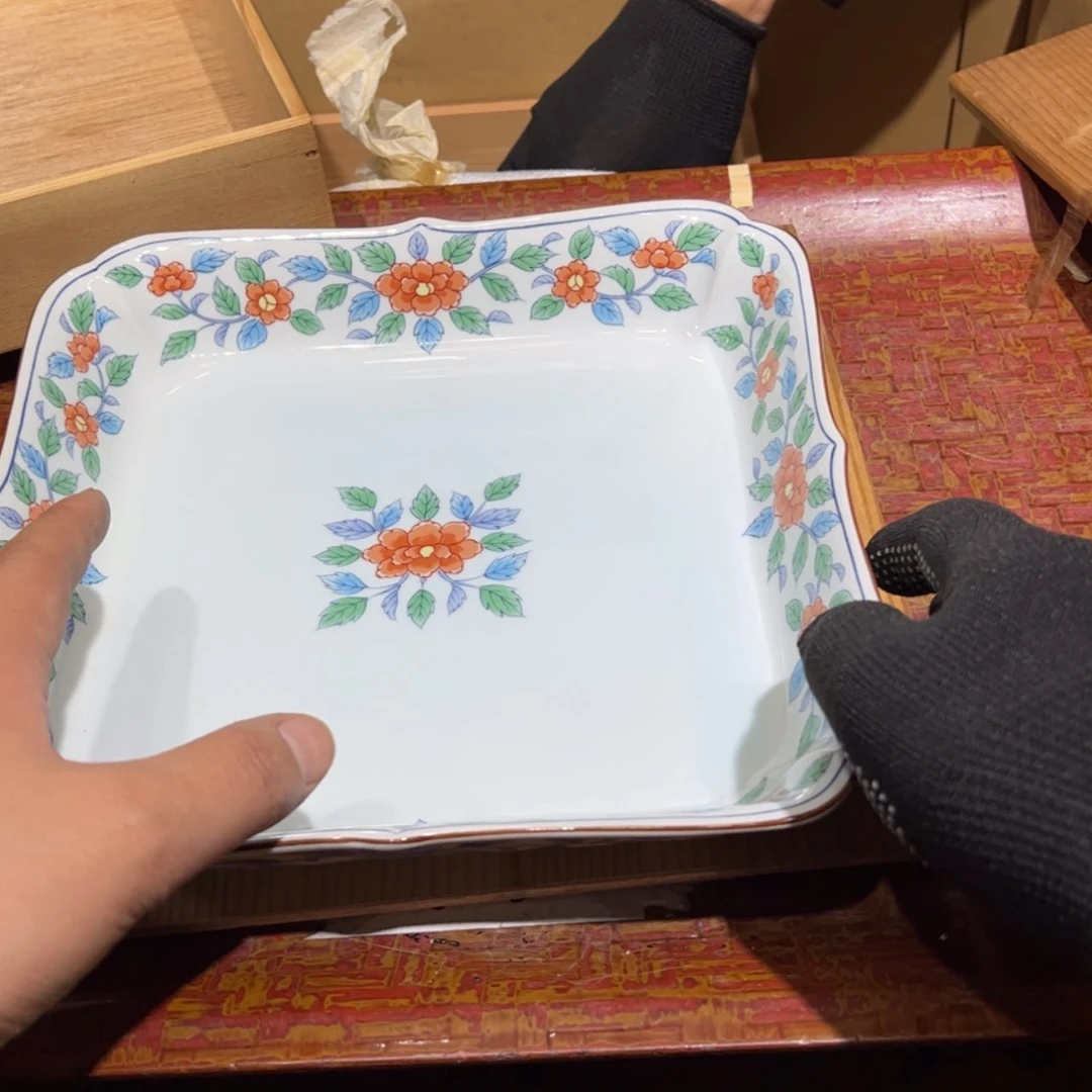 【闪购商品】瓷器?**几