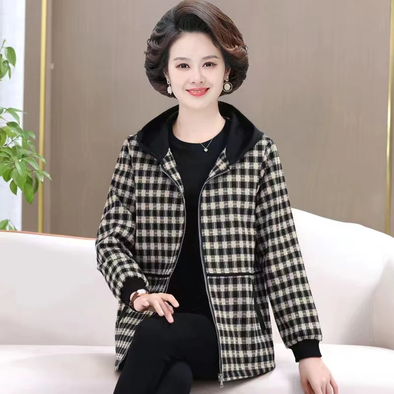 洋气妈妈春秋款格子连帽外套宽松显瘦中长款休闲上衣