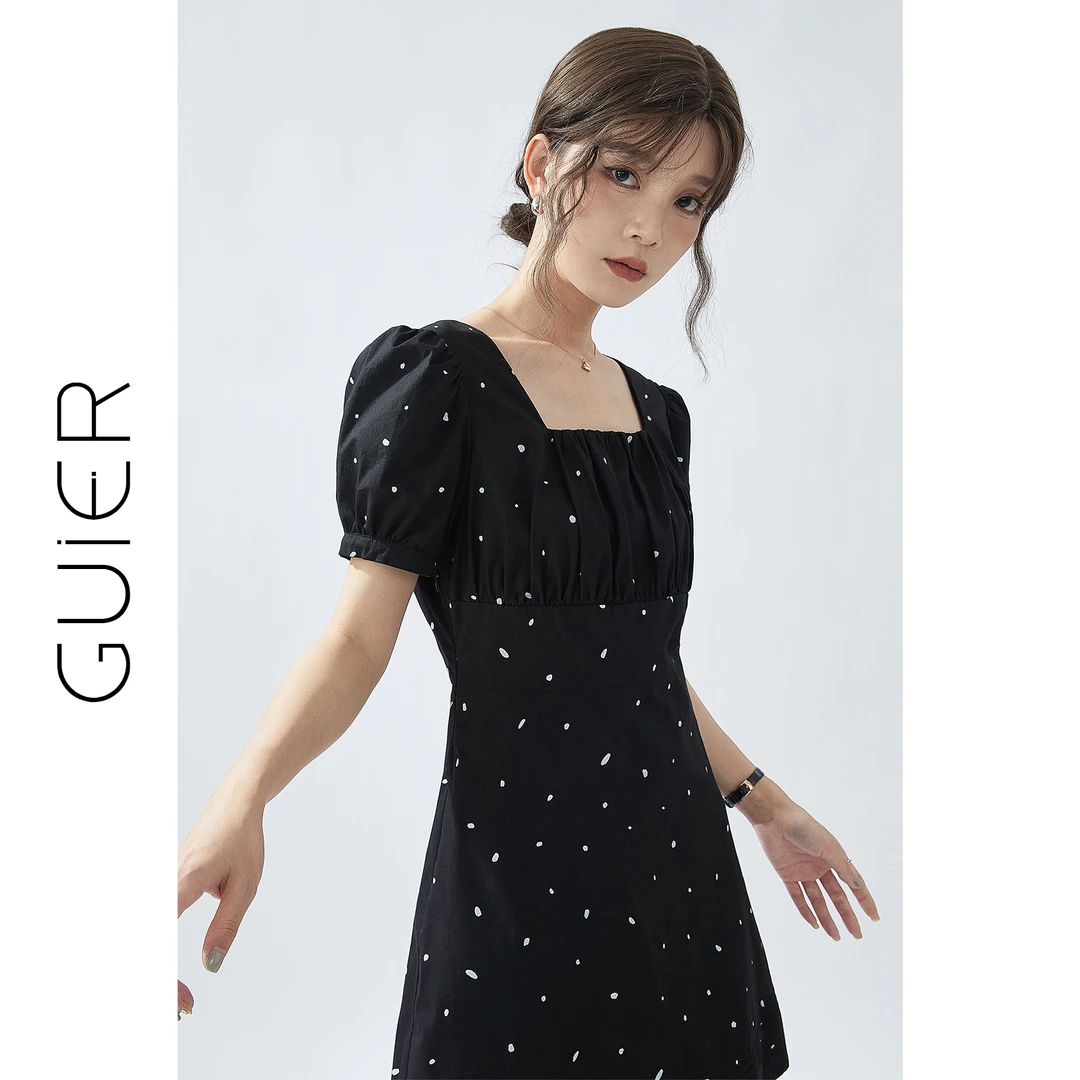 【GUIER】方领波点连衣裙2025新款黑色收腰显瘦小个子裙子LQ0114