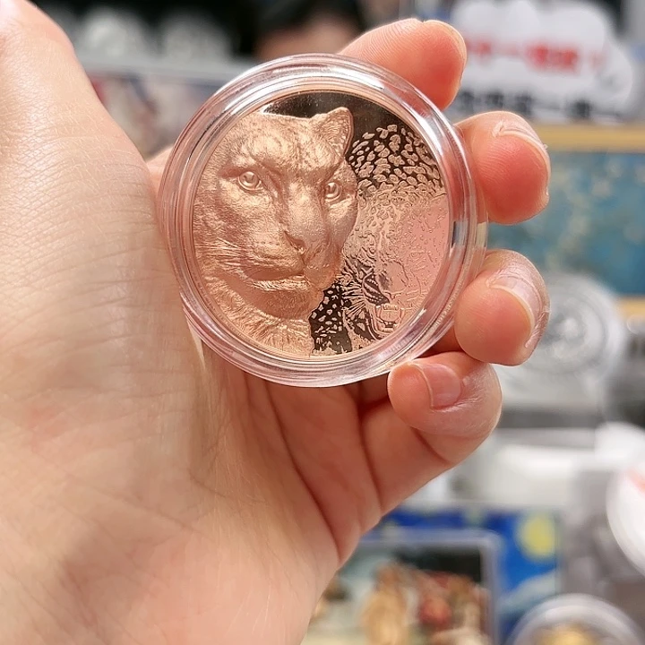 纯钯纯铜纪念币 蒙古国雪豹铜币2024年