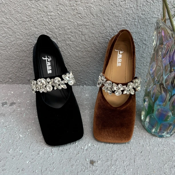 336新款丝绒方头大粒钻带瓢鞋绒布面浅口单鞋