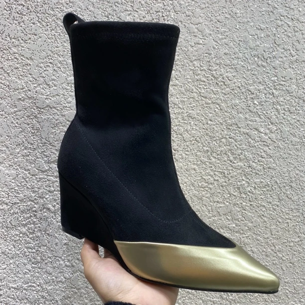 901-17欧洲站厚时装鞋坡跟女秋新款百搭尖头复古短靴骑士靴