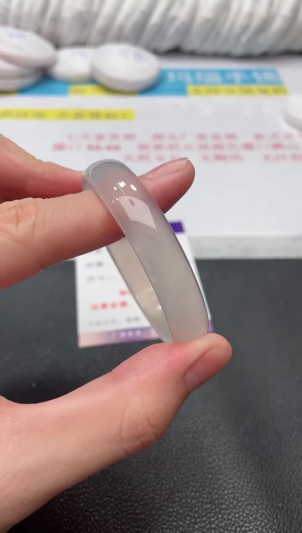 【闪购商品】玛瑙/玉髓手镯未镶嵌54++55ZZ