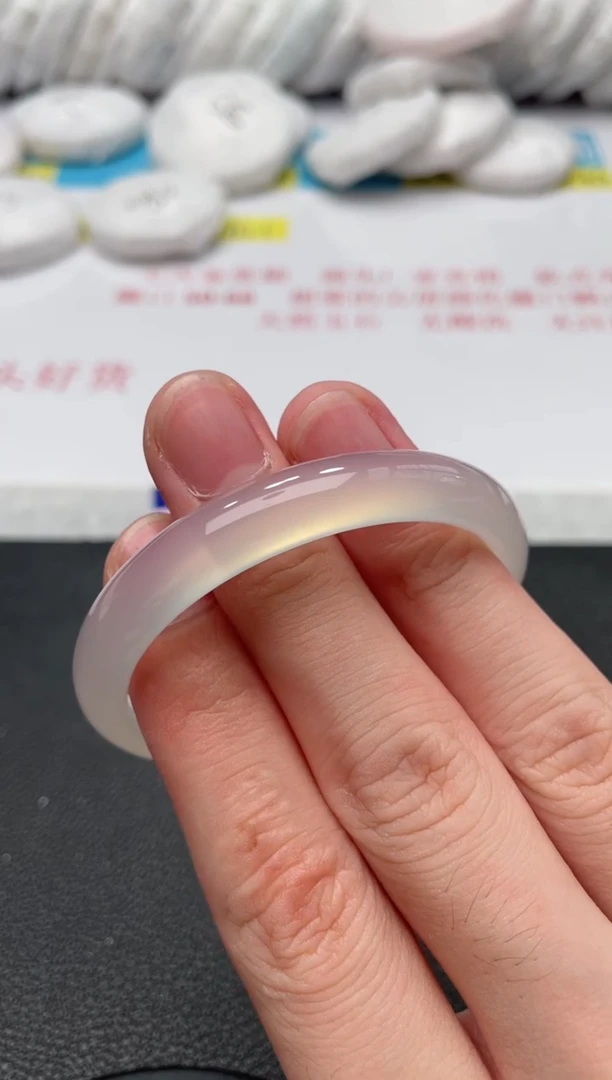 【闪购商品】玛瑙/玉髓手镯未镶嵌53++54