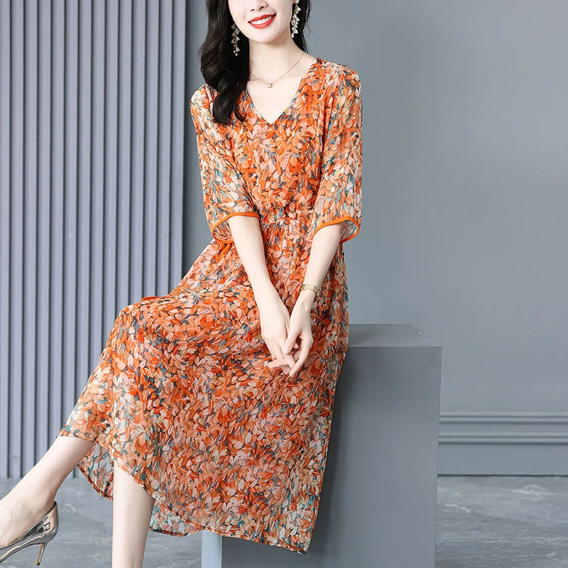 杭州妈妈装连衣裙高级轻奢感春夏薄款宽松小个子中长款碎花裙子女