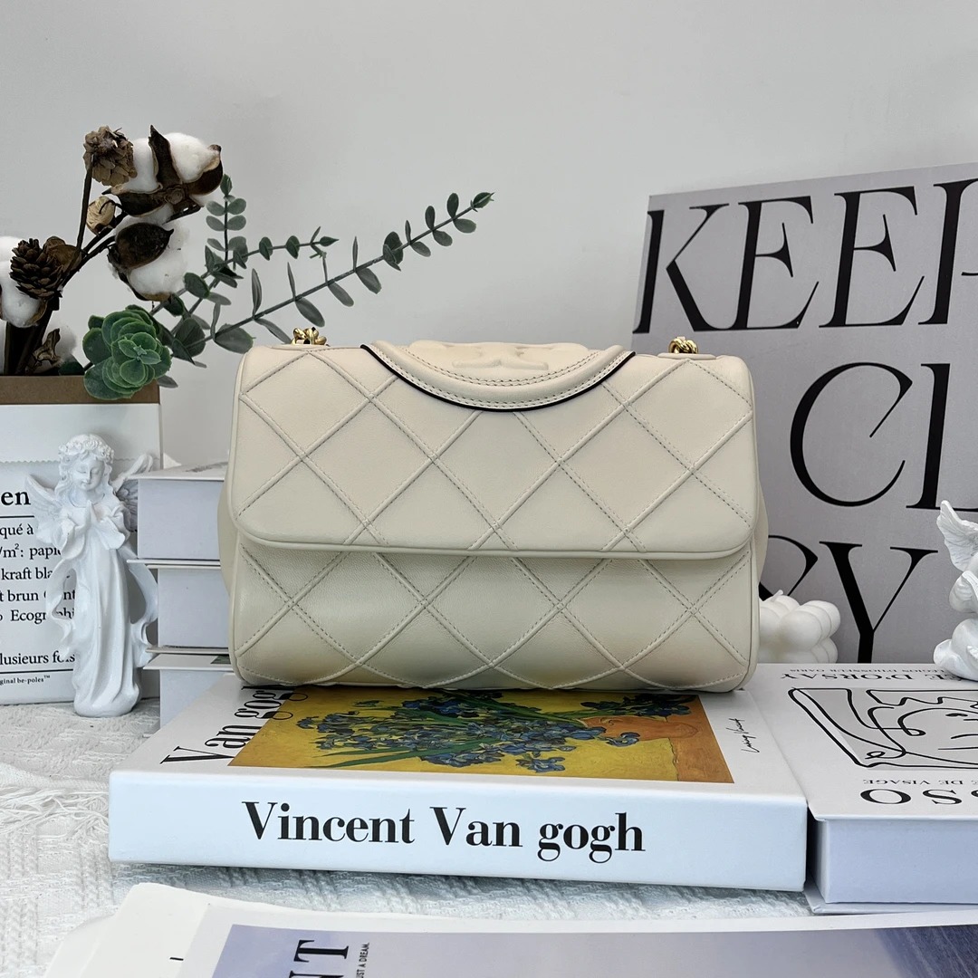 99新 TORY BURCH/汤丽柏琦 Fleming白色小号菱格链条包 013小香风