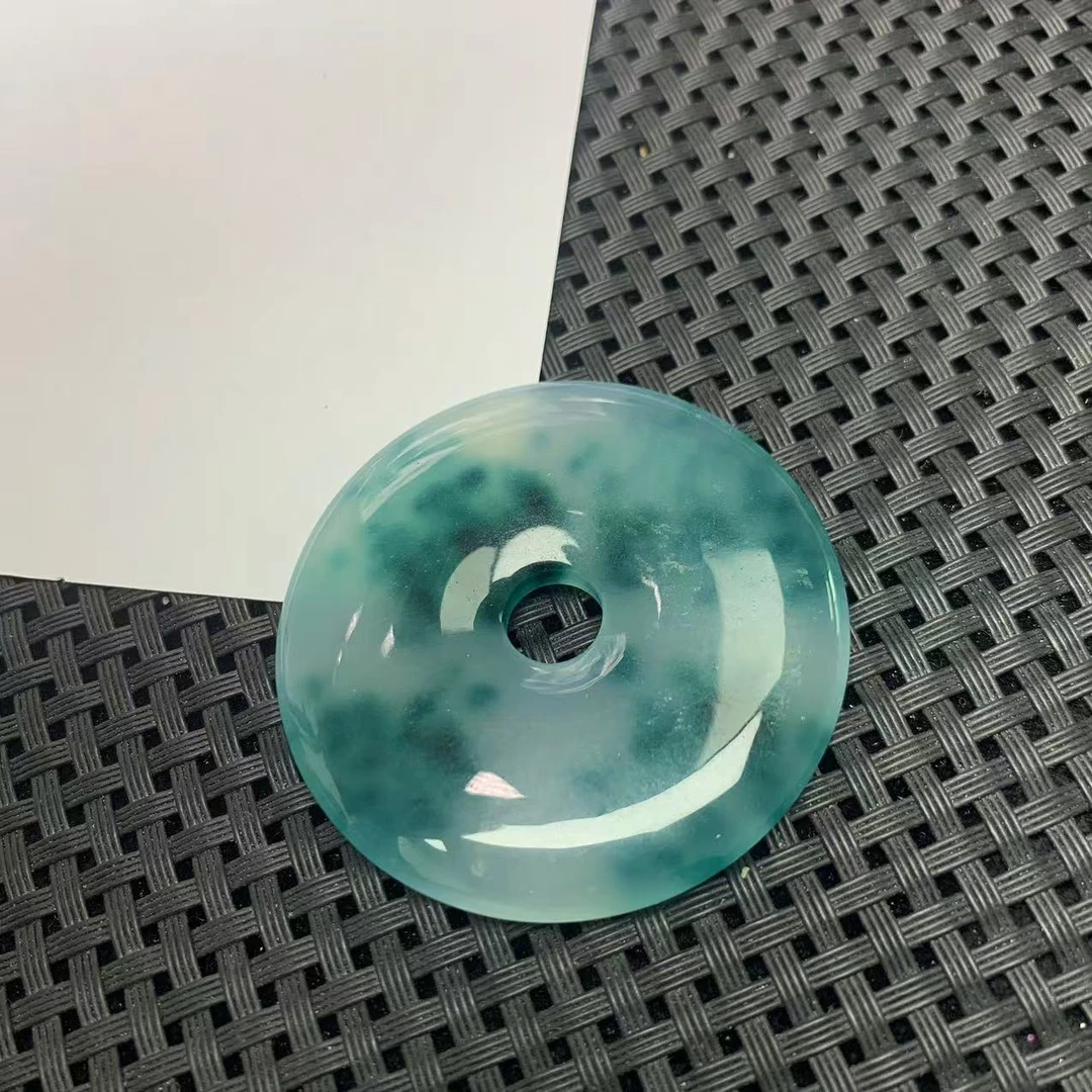 【宏泰F302白底飘绿大平安扣坠女设计轻奢时尚手链手串项