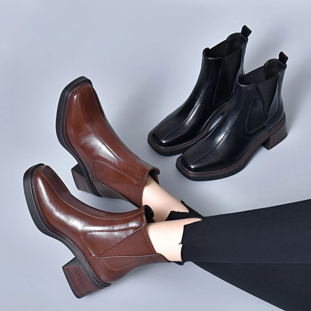 秋冬短靴切尔西马丁靴方头粗跟5公分单靴裸靴加绒英伦风个性流行