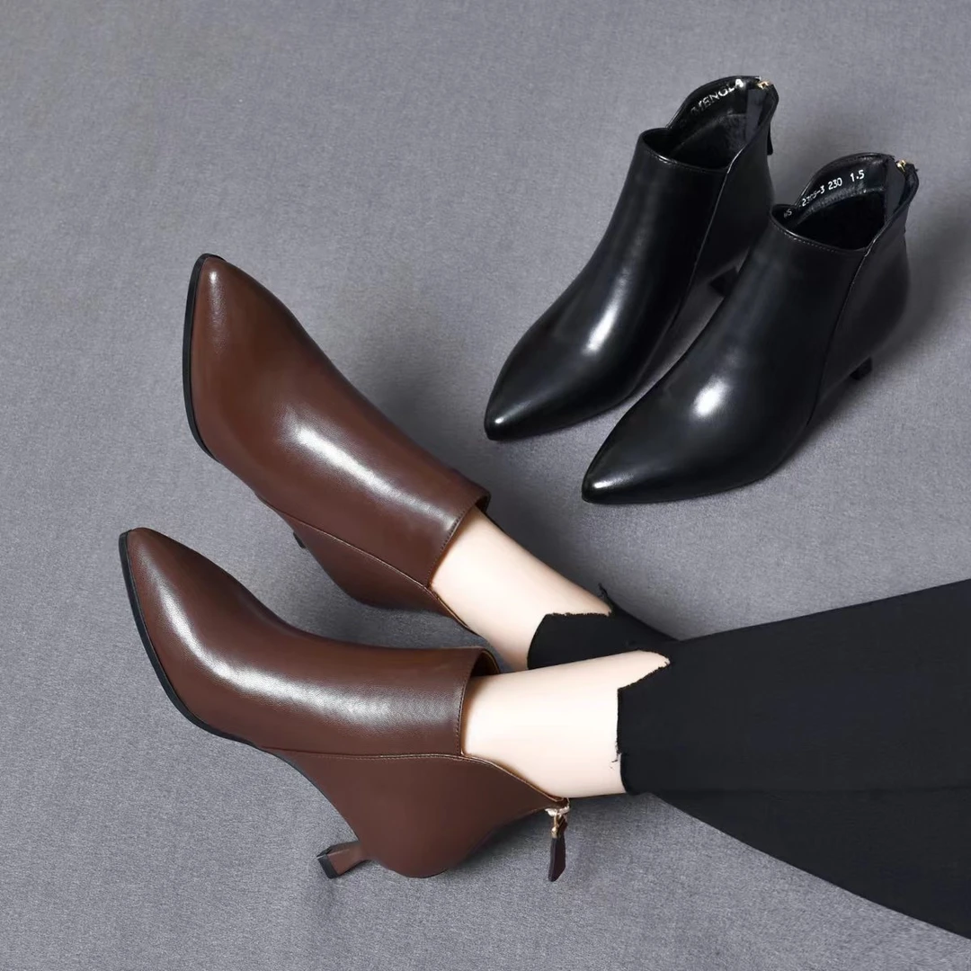 棕色小短靴春秋冬细跟真皮3公分裸靴气质高端靴瘦瘦尖头高跟单靴