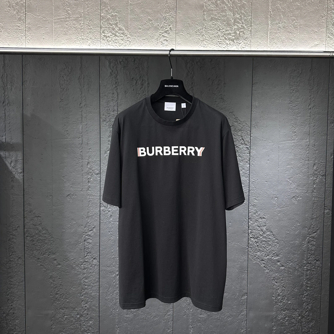 全新未使用 BURBERRY/博柏利 黑色经典叠影logo圆领短袖T恤