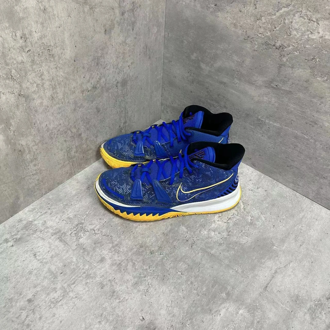 42.5码 Nike 欧文7 EP 黑篮 中帮 实战篮球鞋 工价2689
