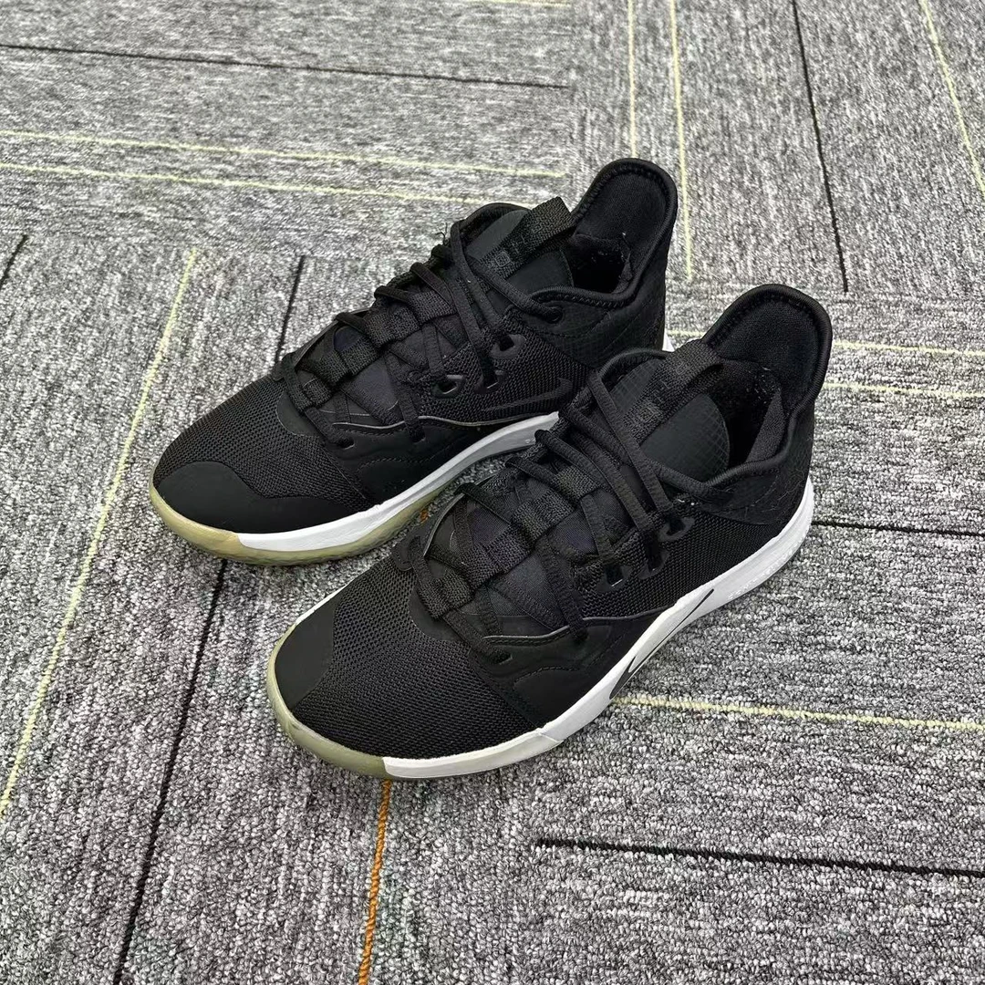 40.5码 Nike PG3 黑白 低帮 实战篮球鞋 工价1699
