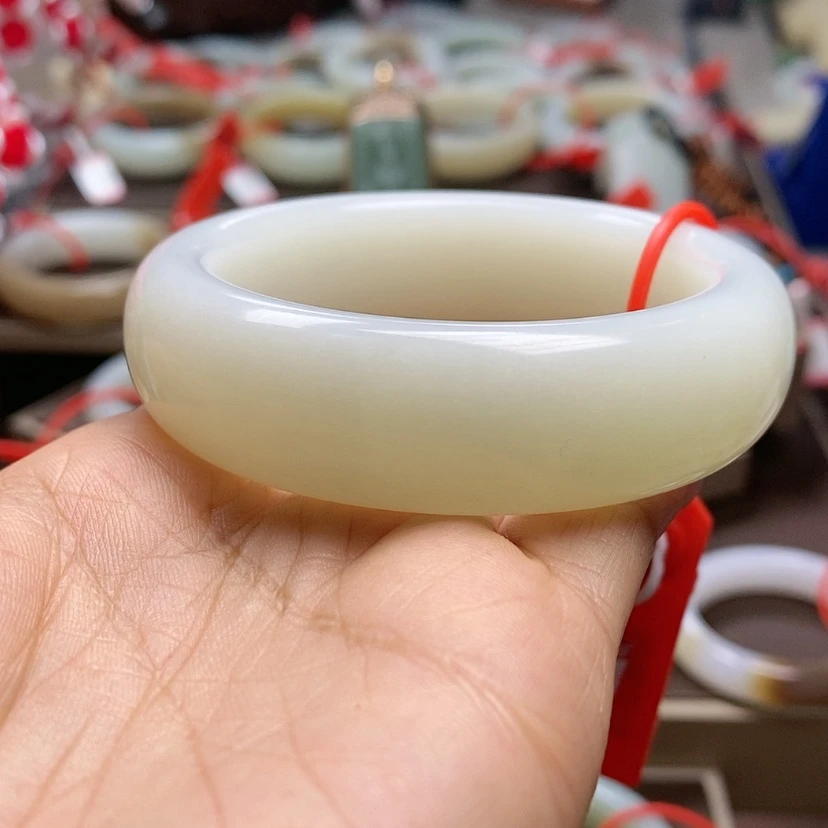 【闪购商品】和田玉手镯5758圈口未镶嵌