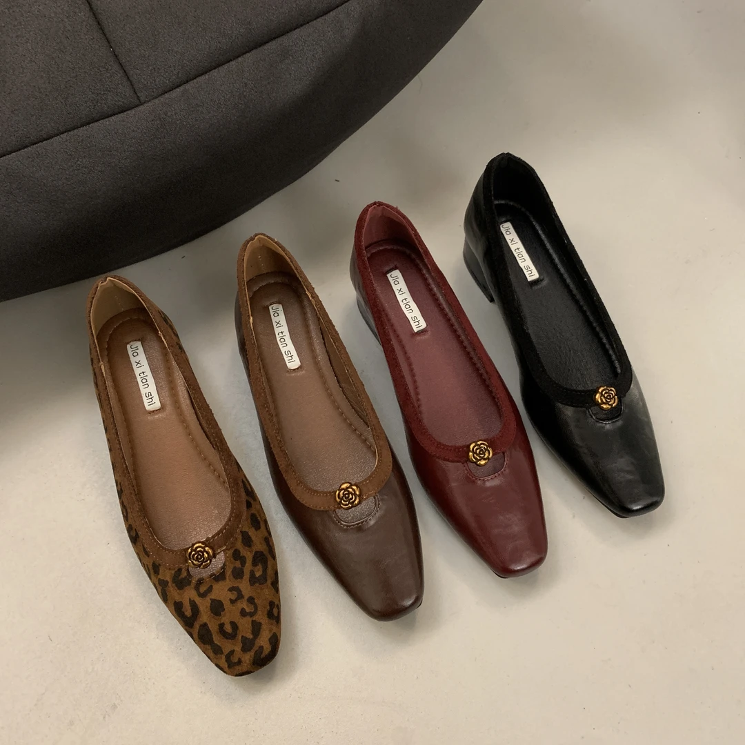 梦梦家/JIA 913-26 精致气质款单鞋～山茶花金属软底ins风百搭时髦