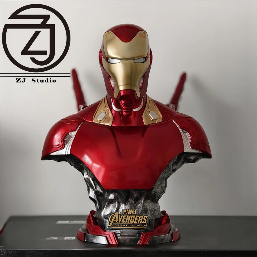 《LL大雕像》原色版MK50钢铁侠潮流饰品摆件