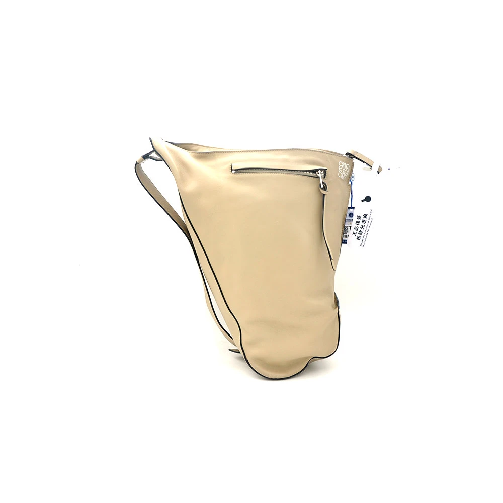 95新 LOEWE/罗意威 98新 几何系列卡其色单肩马球包25＊42/94431