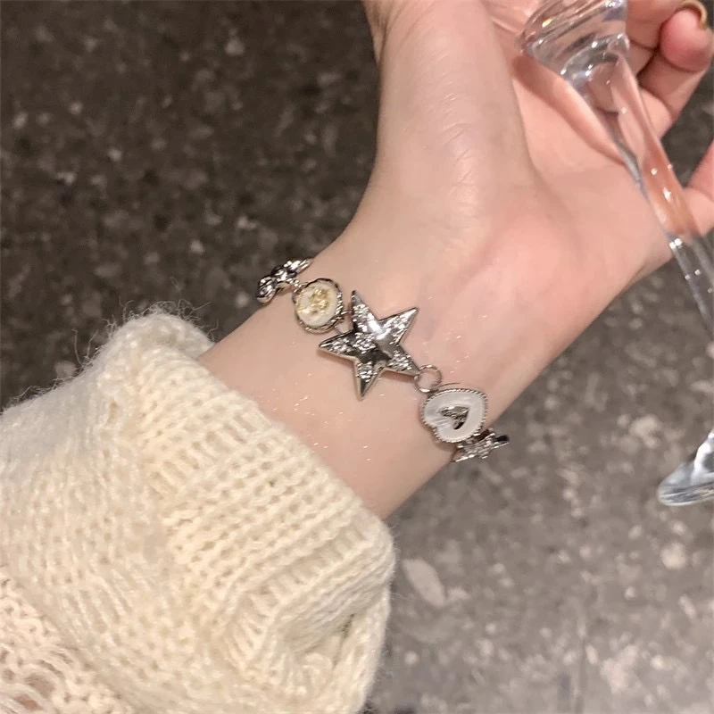 铜合金手链 星星爱心纽扣重工手链女高级精致甜美小众设计感配饰