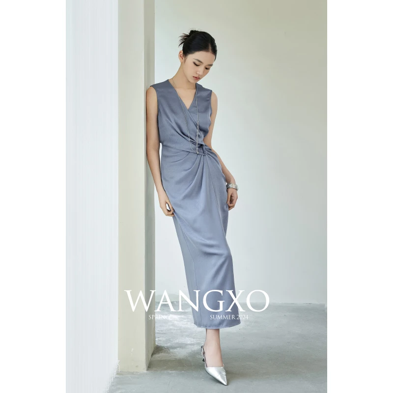 WANGXO【土星环】V领口交叉设计腰部打褶连衣裙 240136S