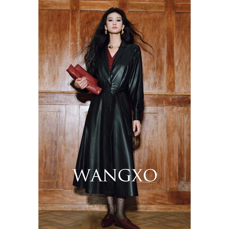 WANGXO 通勤风长款皮衣收腰款连衣裙  241650Y