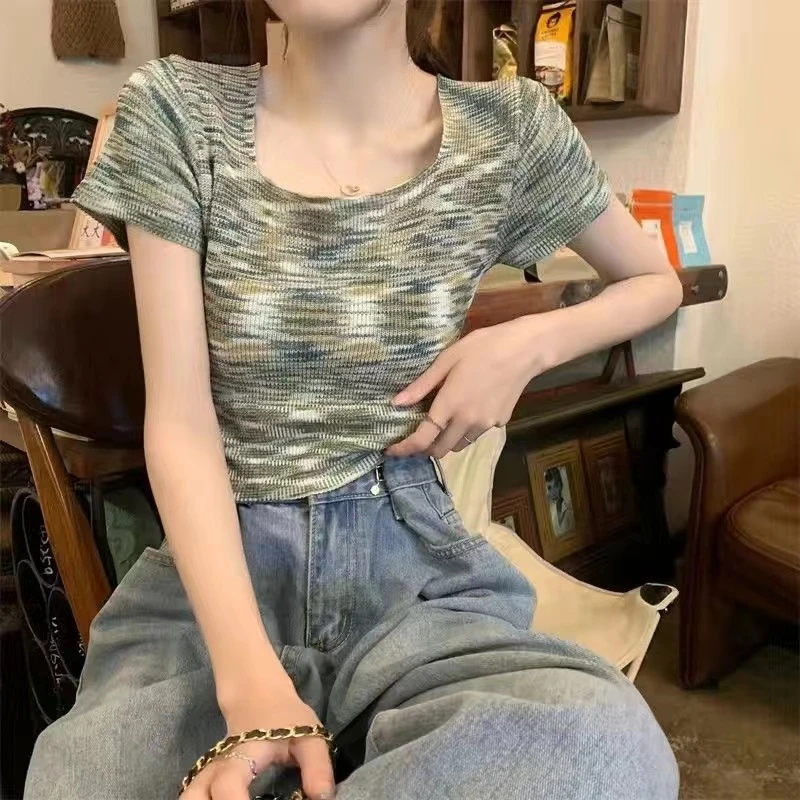 彩虹条纹辣妹短袖女锁骨夏季新款套头洋气百搭显瘦针织衫方领上衣