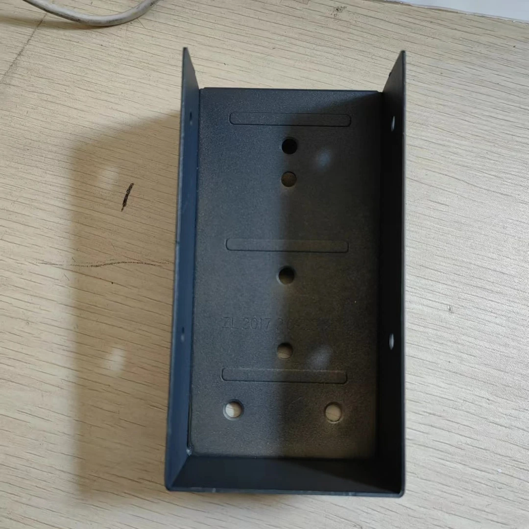 不锈钢材质阳光房快速安装角码黑色通用型挂件扁管方管通用