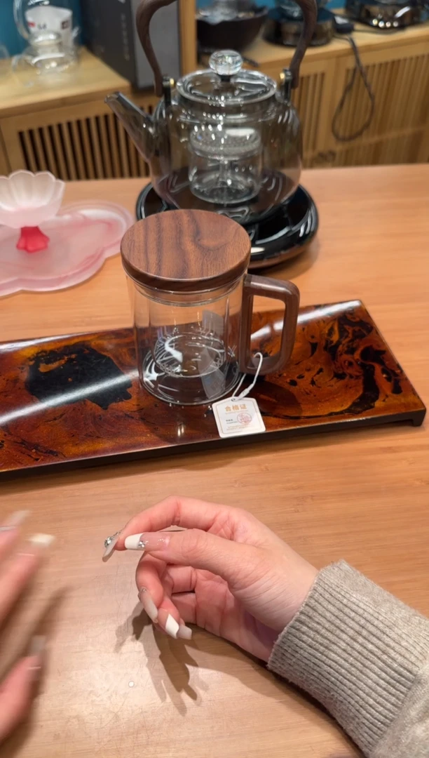 【闪购商品】1福容 木槿办公杯 透明