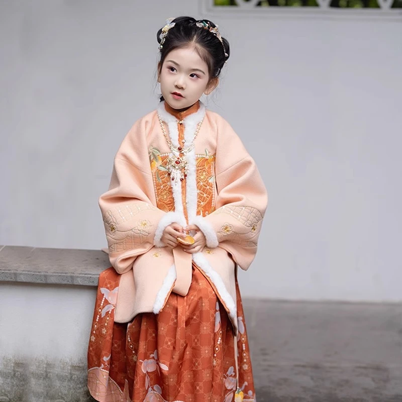 洛竹儿童汉服冬季女童新款加绒古风套装儿童拜年服明制中国风冬款