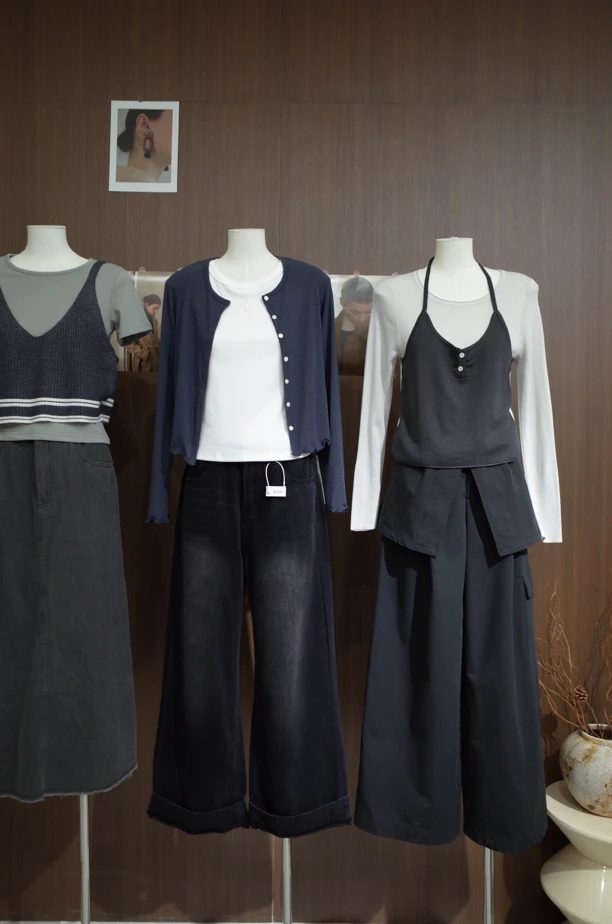 Three｜叁 《一镜到底》秋季韩系简约大气衬衫