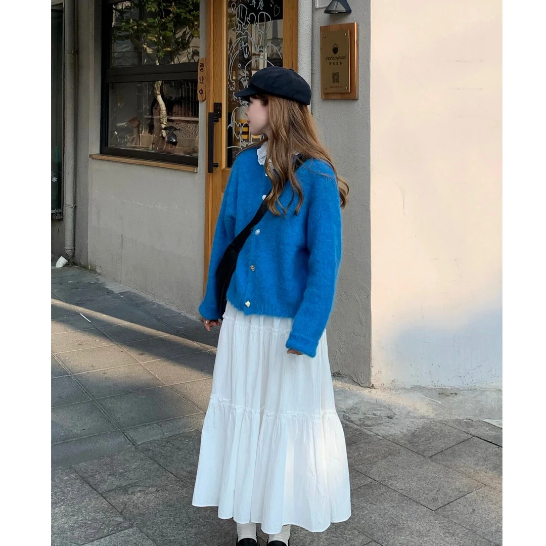 2024入冬新款加厚蓝色oversize毛衣女洋气慵懒风短款蓝色针织上衣