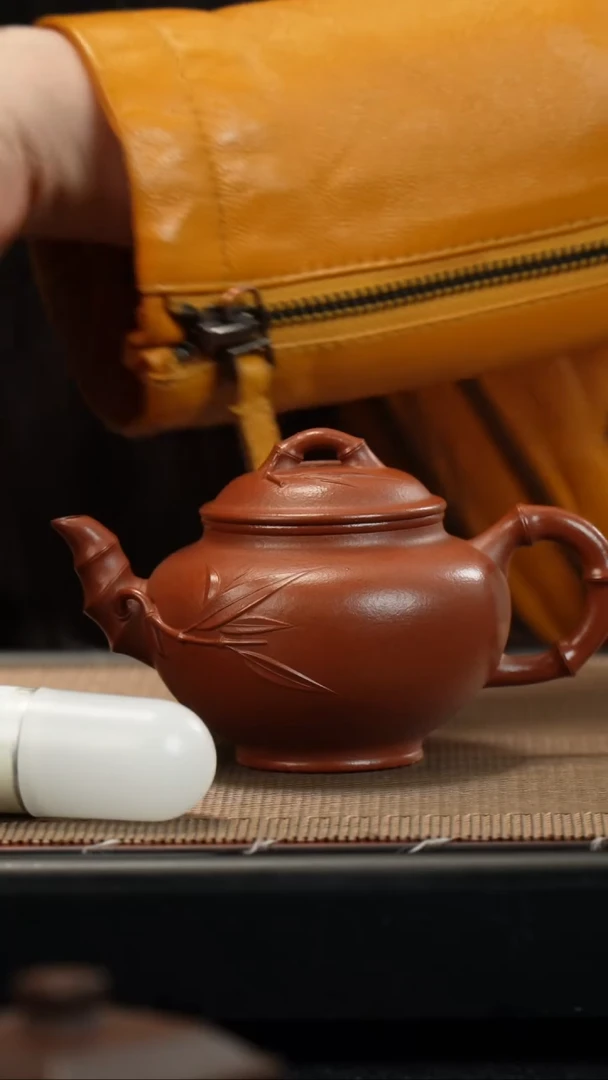 【闪购商品】紫砂茶壶生砂朱泥小报春