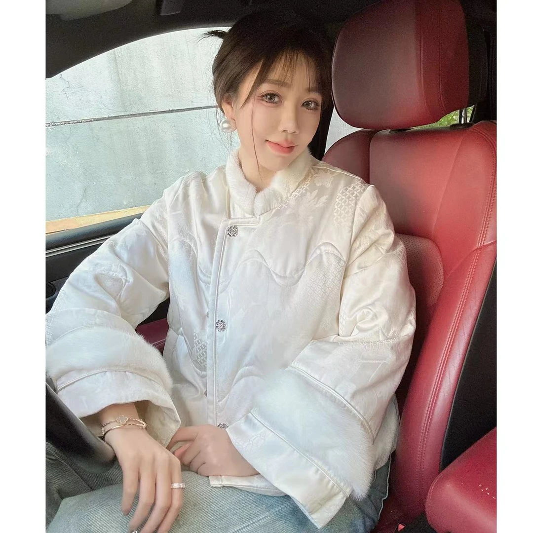 JDJ洁哥【镜花瑶】2024新中式重工暗纹提花国风喇叭袖鹅绒服DF20807